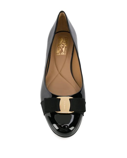 Ferragamo Varina フラットシューズ Black
