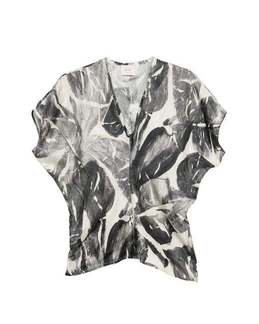 Alysi Gray V-Neck Shirt