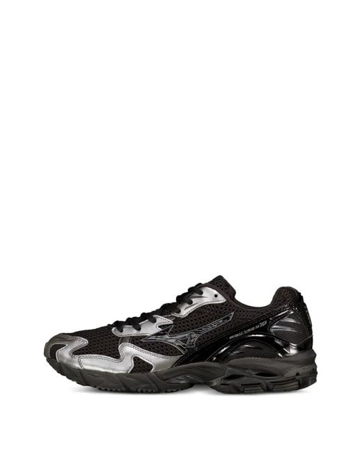Mizuno Black Baskets Wave Rider 10 for men