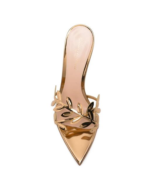 Gianvito Rossi White Sandales À Brides À Motif De Feuille