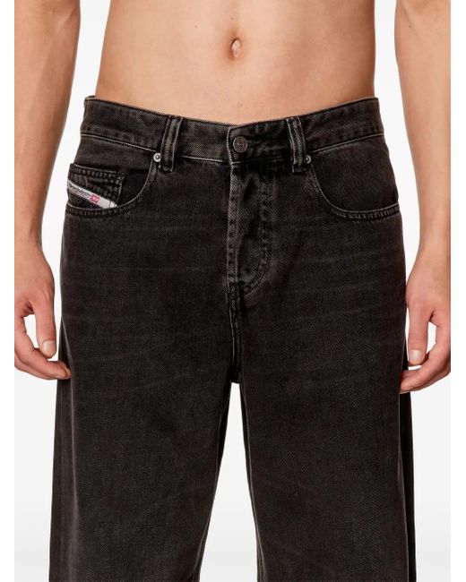 Jeans Dritti D-Macro 2001 di DIESEL in Black da Uomo