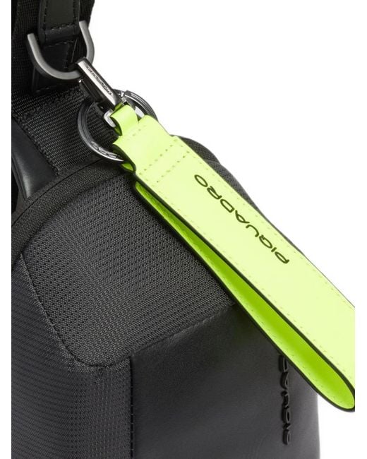 Piquadro Black Logo-Debossed Messenger Bag for men