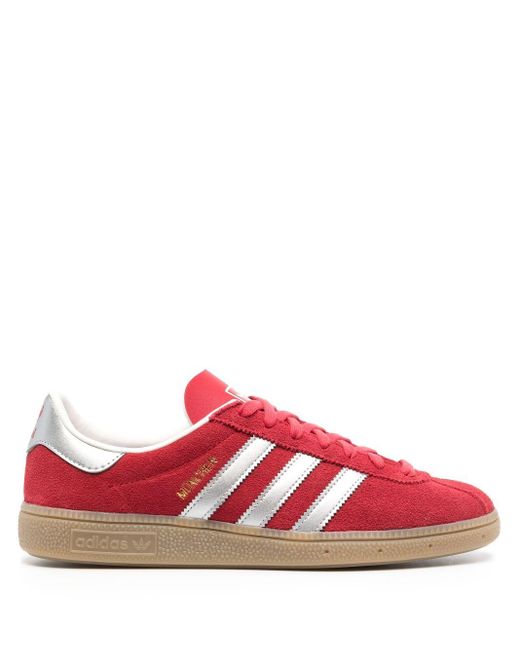 Sneakers Gazelle Munchen di Adidas in Red