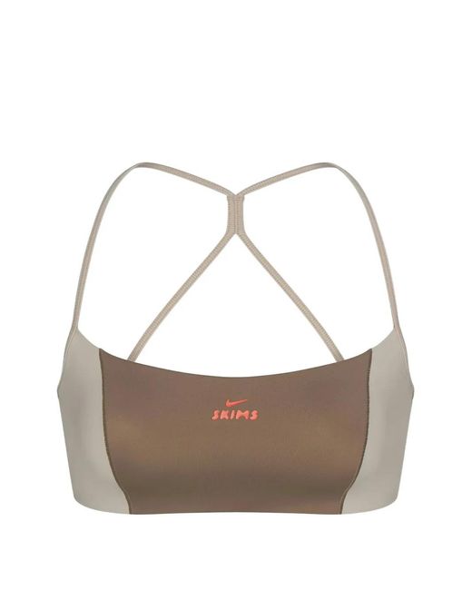 Skims X Nike Scoop Sports Bra in Brown | Lyst