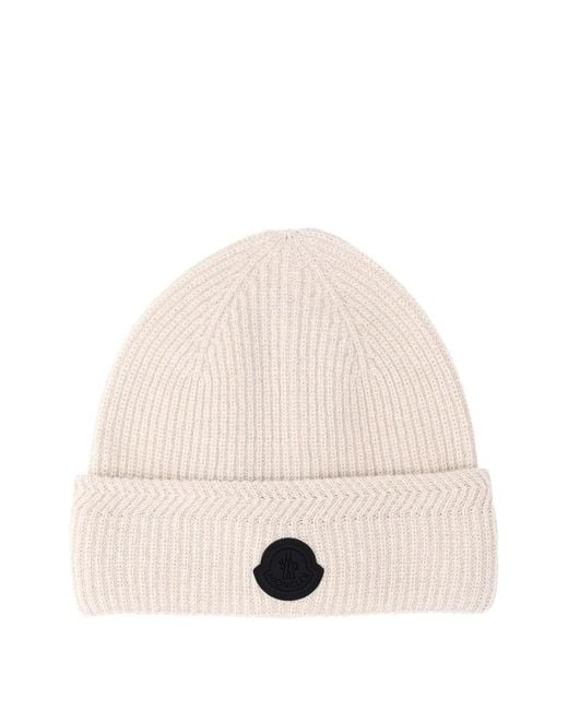Moncler Gerippte Beanie Mit Logo-Patch in Natural für Herren