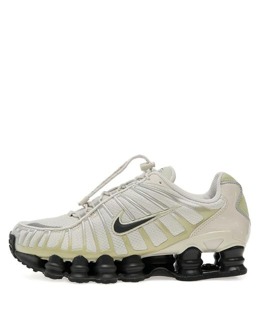 nike toggle trainers