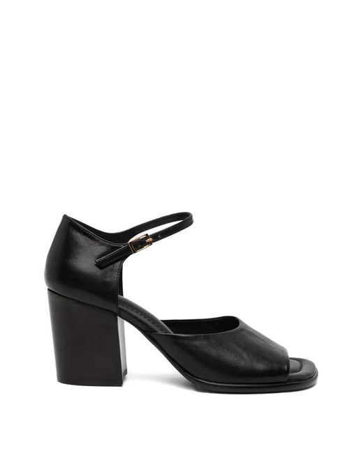 Lemaire Black Sandales En Cuir À Bout Carré