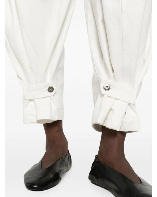 LAMRONS White Buttoned-Cuff Pleated Jeans