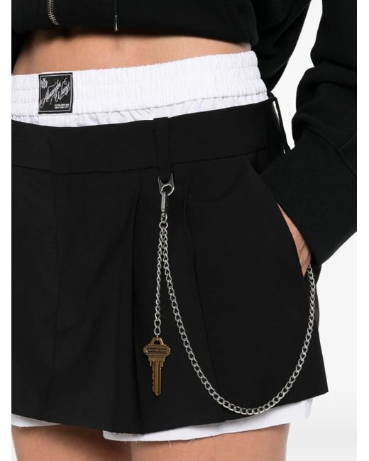 Alexander Wang Geplooide Shorts Met Sleuteldetail in het Black