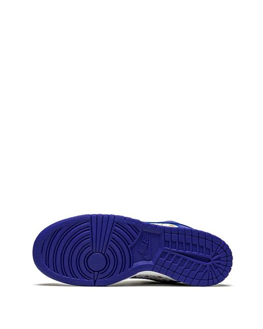 Nike Blue X Supreme Sb Dunk Low "Stars/Hyper" Sneakers