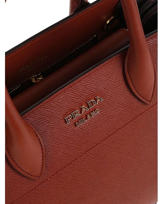 Prada Red Trapezförmige Handtasche