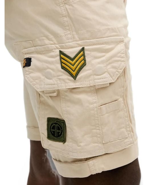 Alpha Industries Crew Cargo Shorts Met Logo-Patch in het Natural voor heren