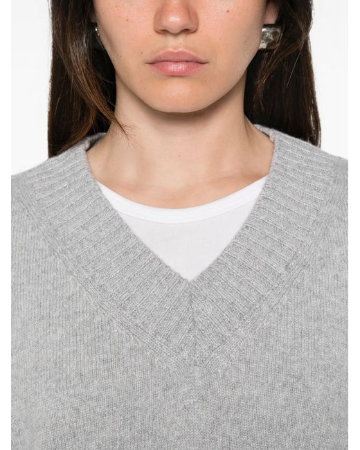 Liviana Conti Gray V-Neck Knitted Sweater