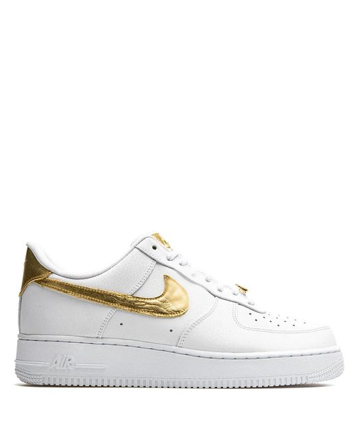 Nike White Air Force 1 '07 Sneakers