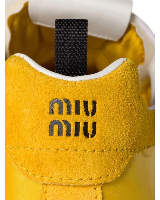 Miu Miu Tyre スニーカー Yellow