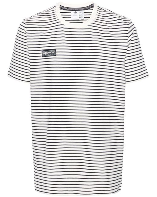 Adidas Gestreiftes T-Shirt mit Logo-Patch in White für Herren