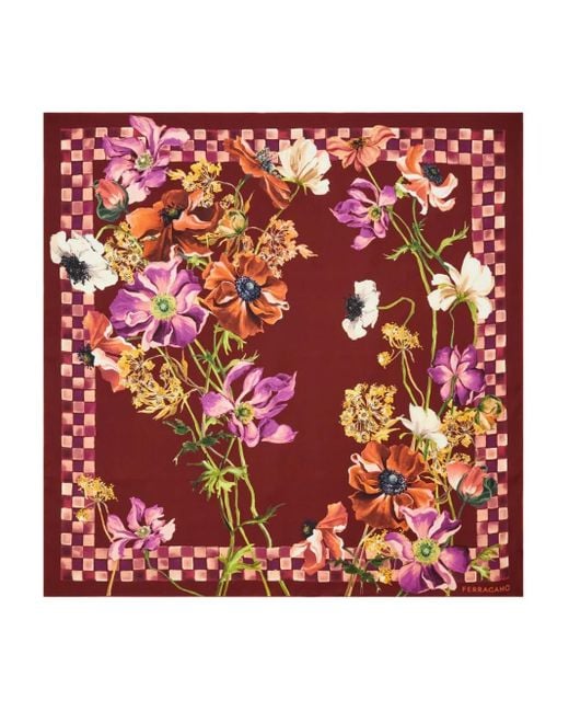 Ferragamo Zijden Sjaal Met Fiori-Print in het Red