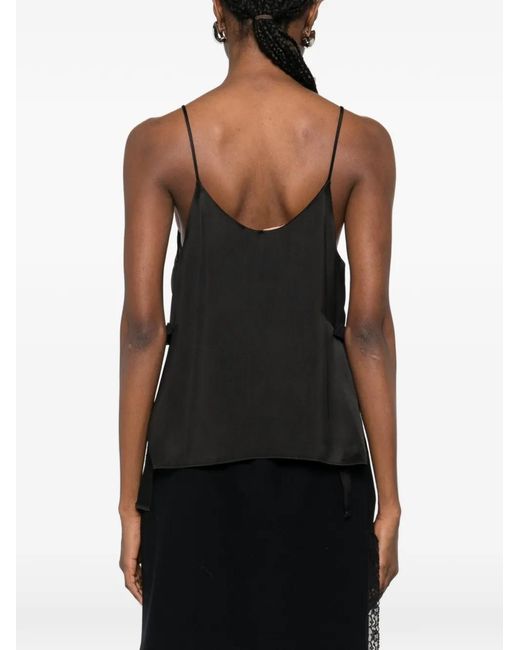 Top Con Tirantes Finos N°21 de color Black