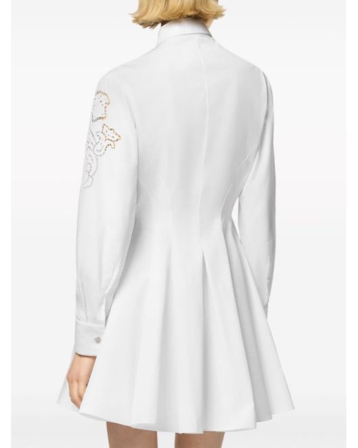 Vestido camisero corto con bordado inglés Versace de color White