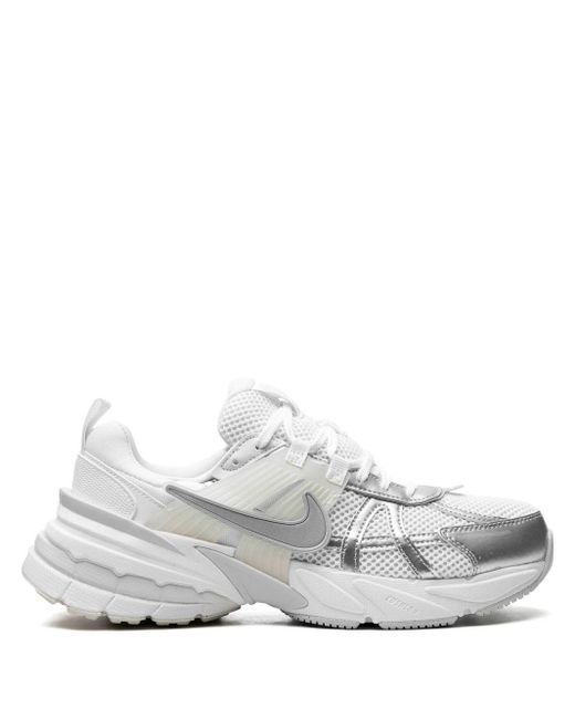 Nike White V2k Run Low-top Sneakers