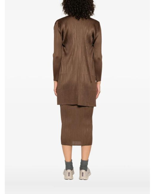 Abrigo con diseño abierto Pleats Please Issey Miyake de color Brown