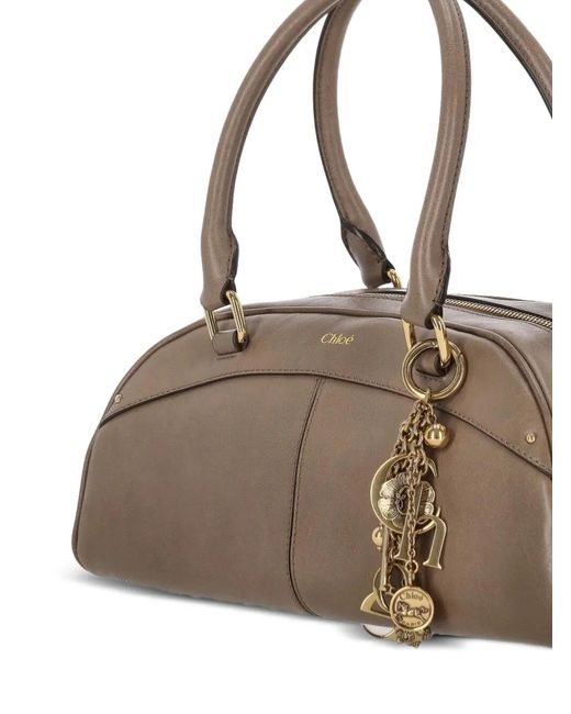 Chloé Brown Logo-Charm Leather Shoulder Bag