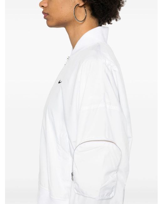 Essential bomber jacket di Nike in White
