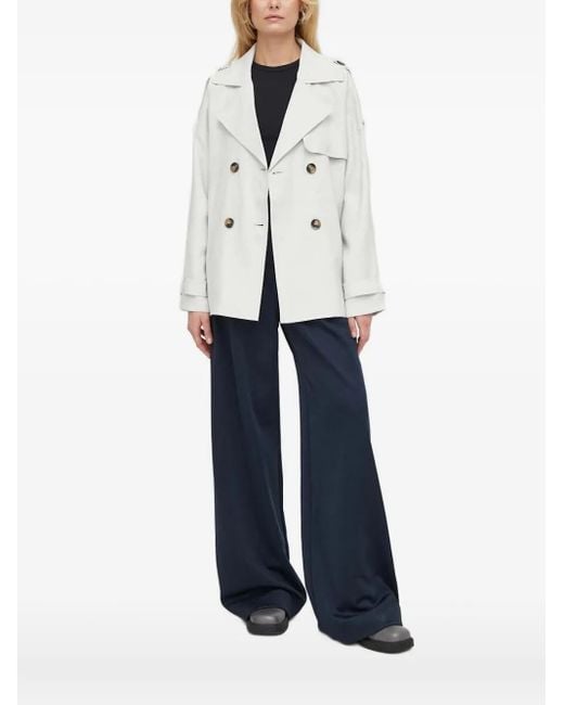 Trench Doppiopetto Con Cappuccio di Bruuns Bazaar in White