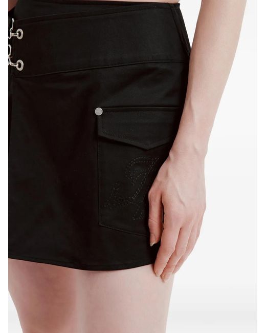 Izzue Black Buckle-Detail Shorts