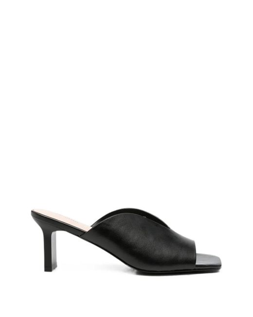 SERGIO MORETTI FIRENZE Black V-Neck Square-Toe Sandals
