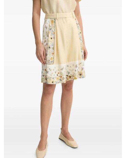 Munthe Geplooide Shorts Met Bloemenvlakken in het Natural