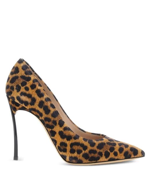 Pumps Malesia Leopardate Con Tacco A Stiletto di Casadei in Brown