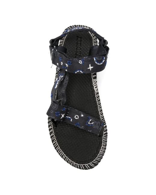 ARIZONA LOVE White Trekky Embroidered Blanket-Stitched Sandals