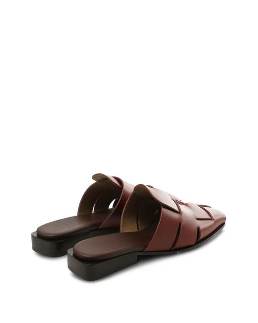Hereu Brown Mules À Design Tissé