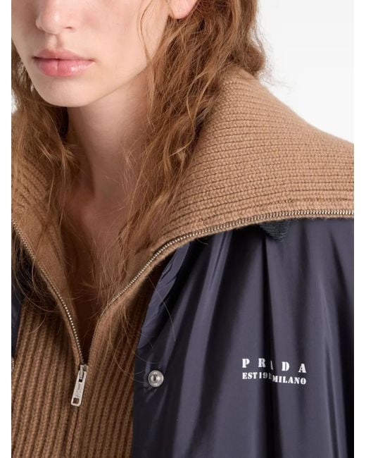 Prada Jas Met Opgestikte Zak En Raglan Mouwen in het Blue