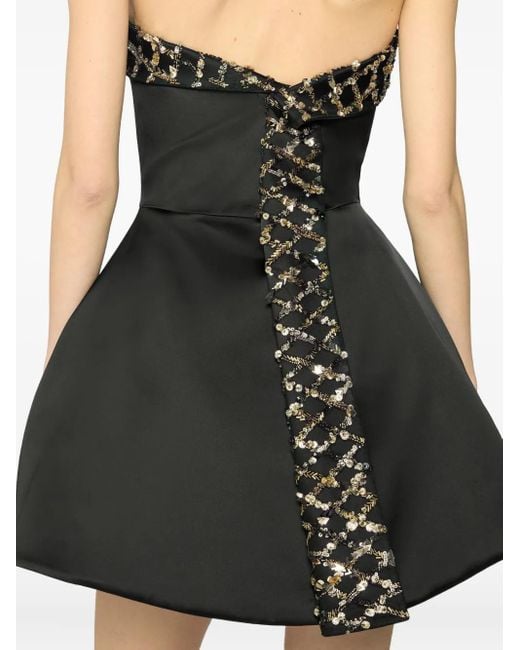 Genny Black Verziertes Kleid