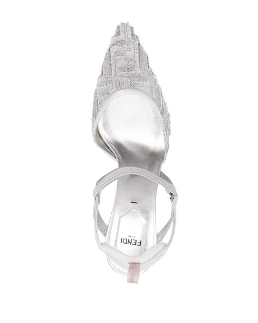 Zapatos bordados con monograma y tacón de 90mm Fendi de color White
