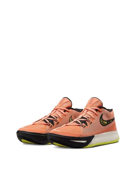 Nike Brown Flytrap 6 Sneakers for men