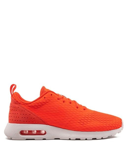 Nike Air Max Tavas Se Sneakers in Red for Men | Lyst