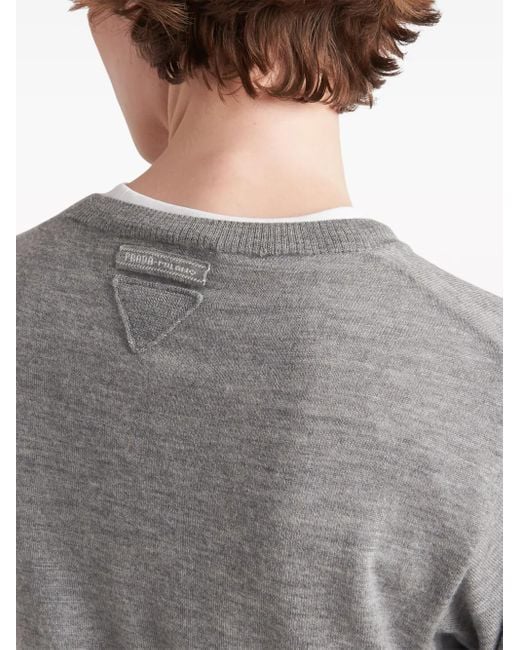 Top Con Logo Triangular Prada de color Gray
