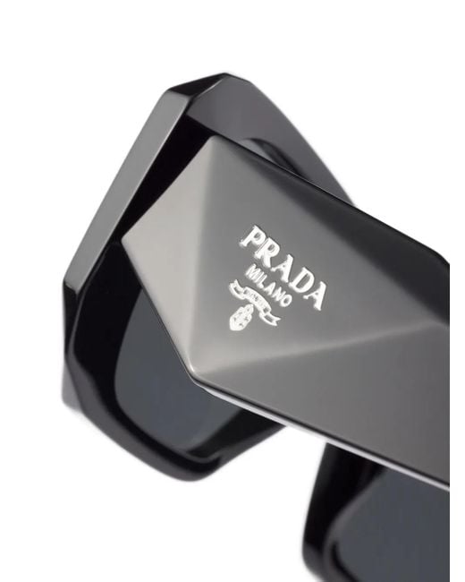 Prada Zonnebril in het Black