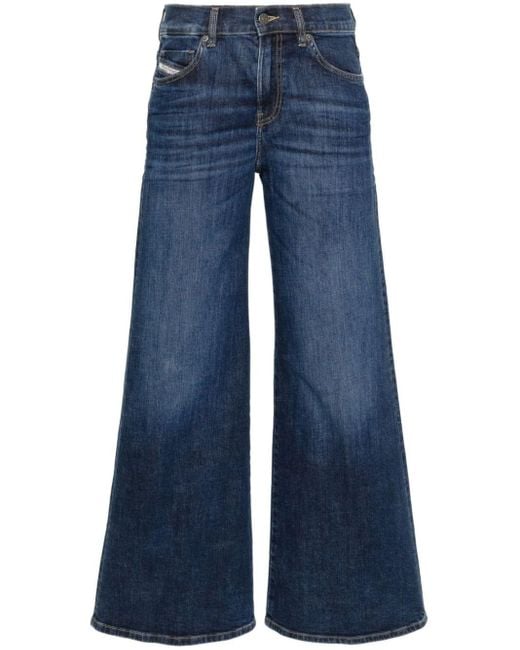 DIESEL 1978 D-akemi 0pfaz Low Waist Bootcut Jeans in het Blue