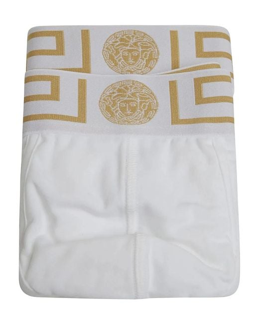 Set De Tres Bóxeres Greca Border Versace de hombre de color White