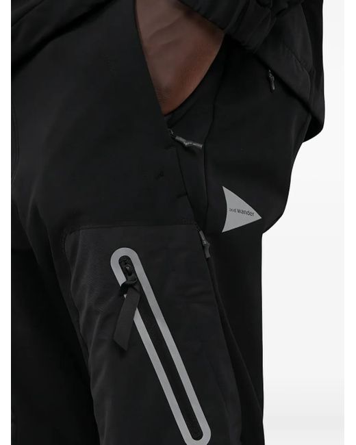 Pantalones con panel de conchas And Wander de hombre de color Black