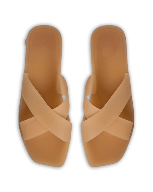 12 STOREEZ Natural Cross-Strap Sandals