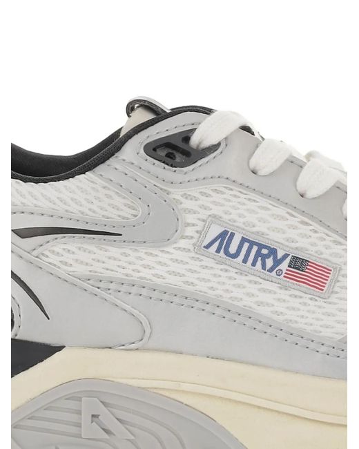 Autry White Hyperway Low Sneakers