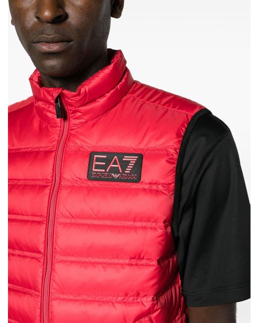 EA7 Gefütterte Weste mit Logo-Patch in Rot für Herren | Lyst DE