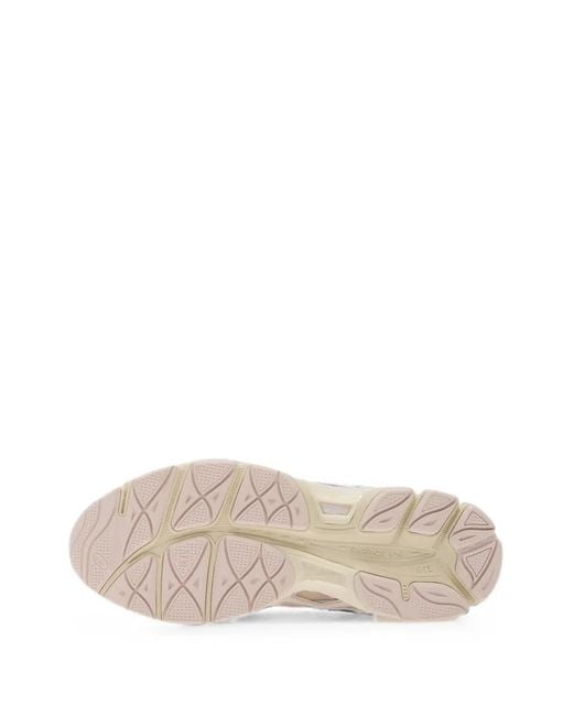 Asics White Gel-Cumulus 16 Sneakers
