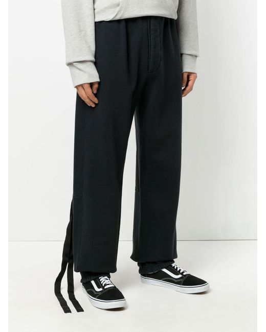 track pants loose fit