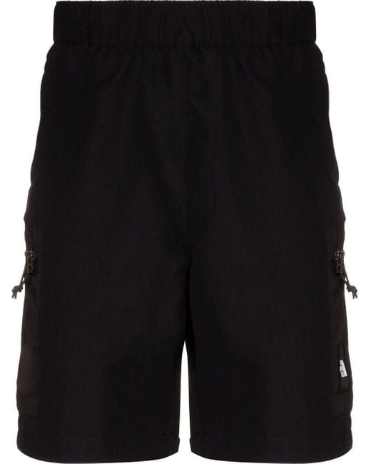 The North Face Logo Patch Cargo Shorts in Black for Men | Lyst UK